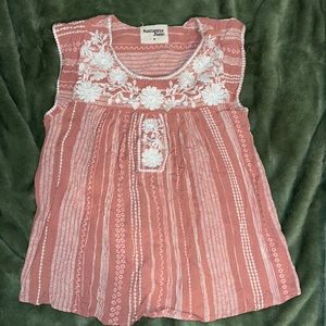 Savanna Jane blouse, pink with white embroidery, size M, washed never worn